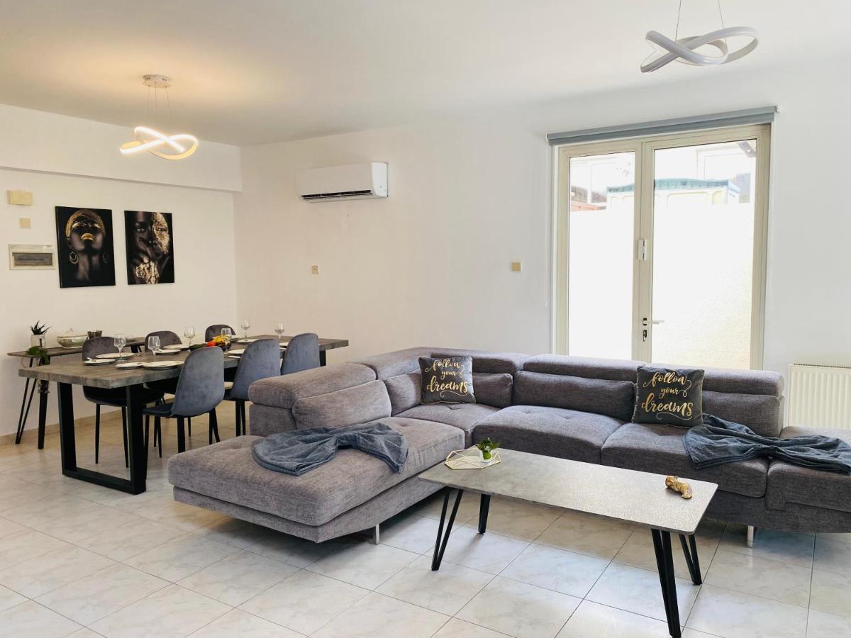 Gaia - 4 Bedroom House In Larnaca Exterior foto